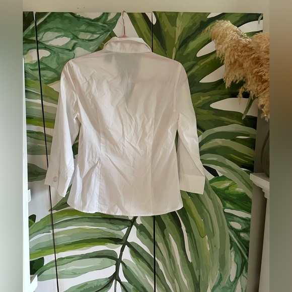 Zac & Rachel white shirt - Picture 3 of 3